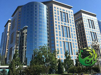 大型购物广场超市玻璃幕墙